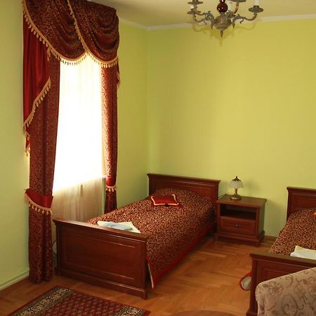 Palac W Nosowie Nosowo Exterior foto